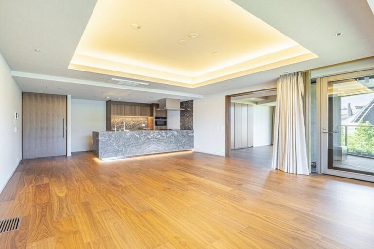 プラウド神宮前 gallery image