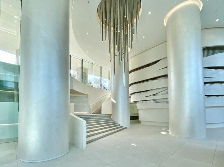 ＴＨＥ　ＣＯＵＲＴ神宮外苑 gallery image