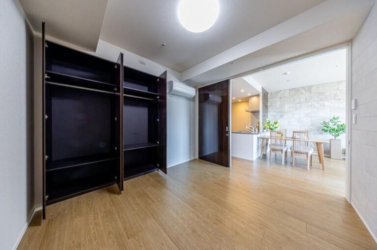 シティタワー新宿 gallery image