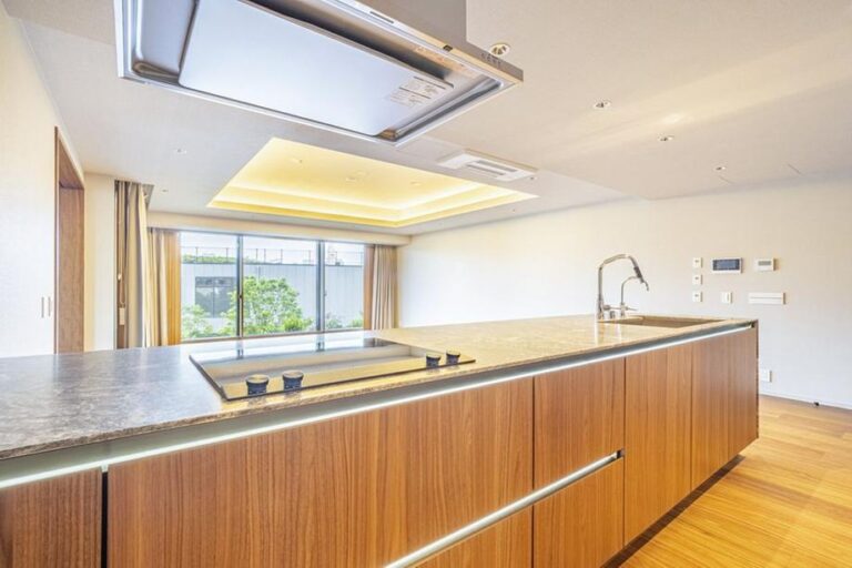 プラウド神宮前 gallery image