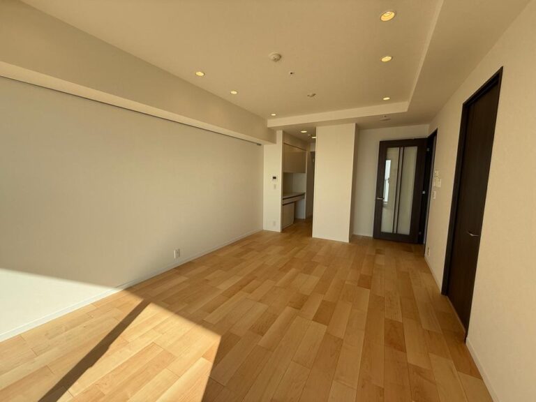 クロスエアタワー gallery image