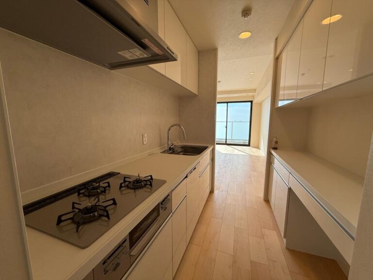 クロスエアタワー gallery image